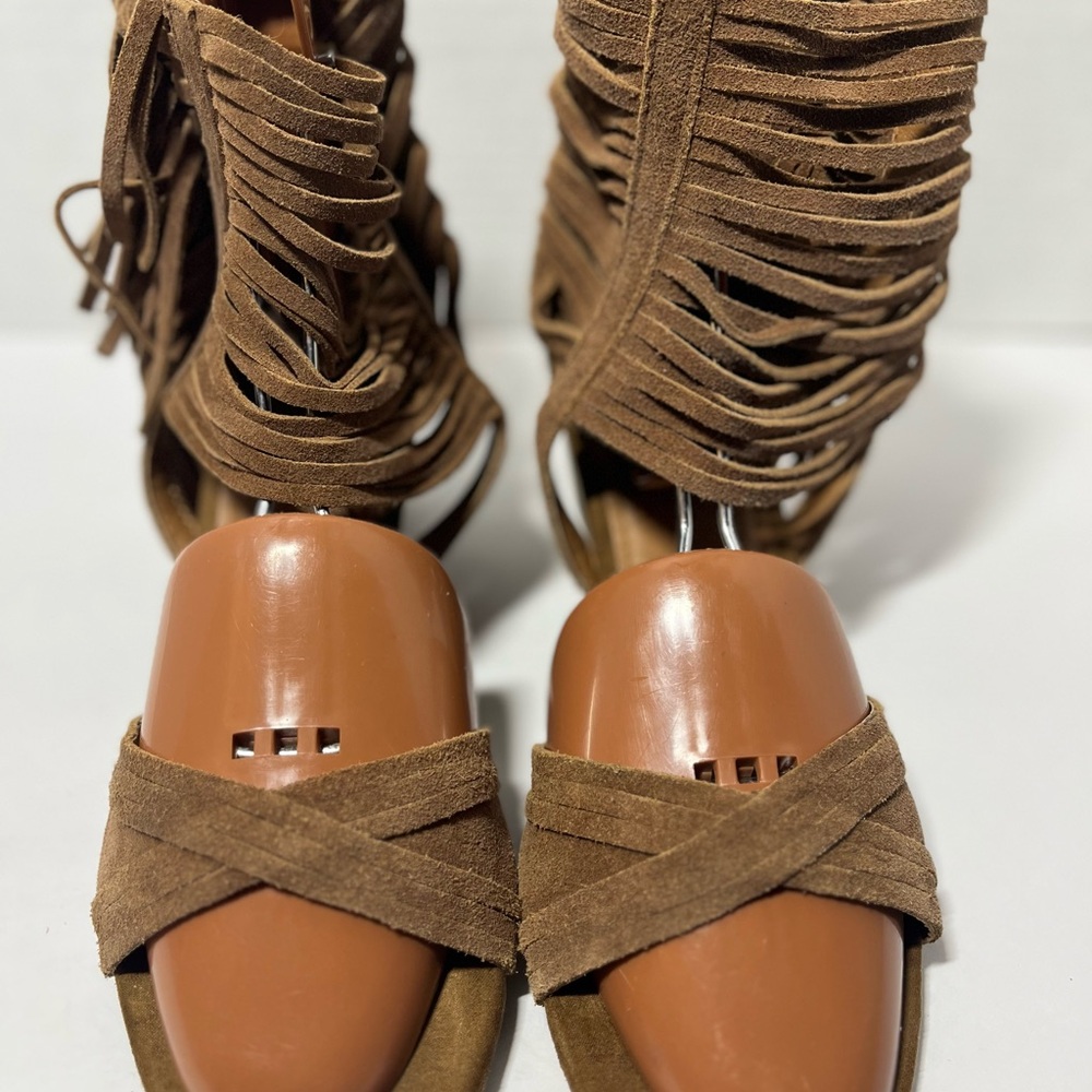 Yellow Box Kenzie Chestnut Suede Leather Fringe Wedge Sandals Sz 8